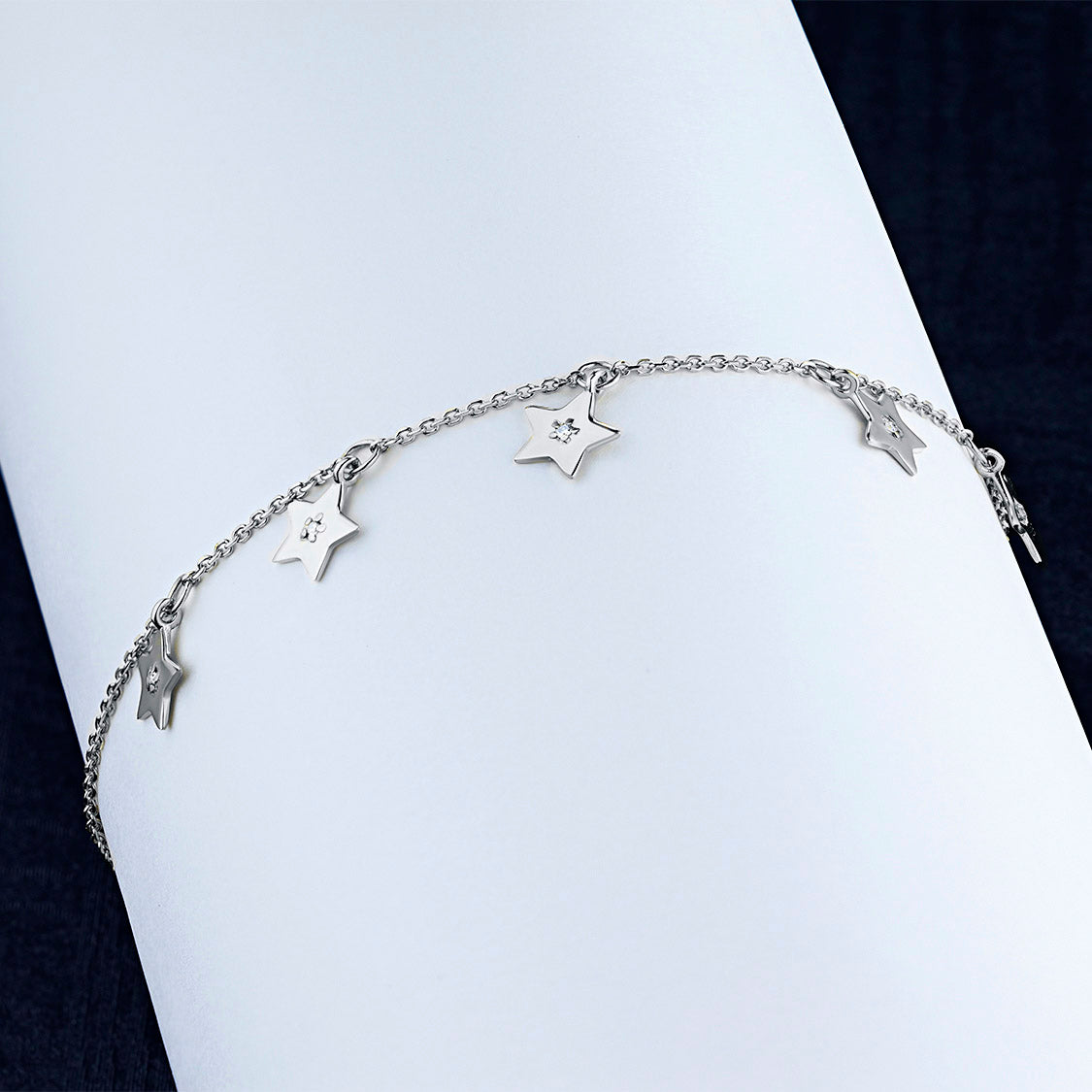 Sterling Silver Bracelet with Lab-Created Diamonds 0.03 CT.TW