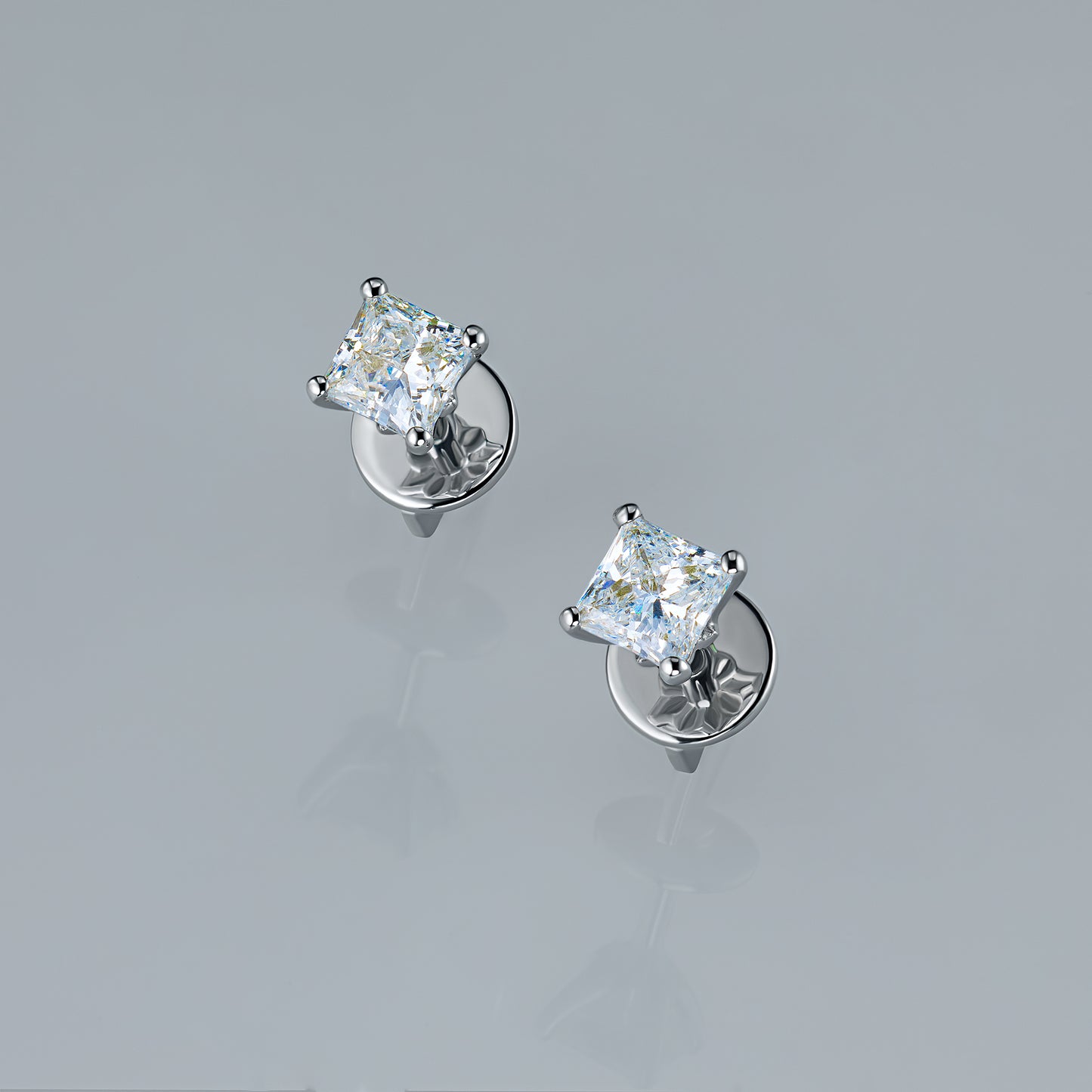 14K White Gold Earring Studs with Lab-Created Diamonds 1.090 CT.TW