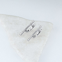 Silver earrings with grown diamonds