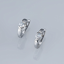 Silver earrings with grown diamonds