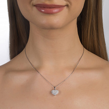 Кулон из серебра с выращенными бриллиантами