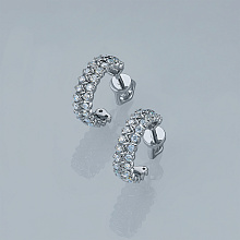Silver stud earrings with grown diamonds