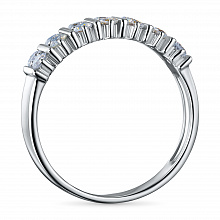 Silver ring with grown diamonds