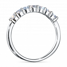 Silver ring with grown diamonds