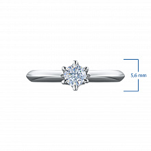 Silver ring with grown diamond