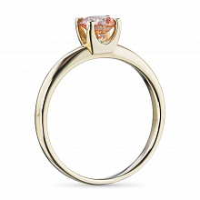 Yellow gold ring with grown diamond