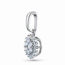 Silver pendant with grown diamonds