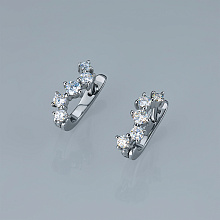 Silver earrings with grown diamonds