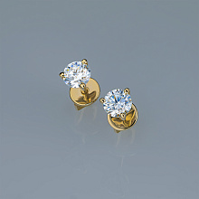 Пусеты из жёлтого золота с выращенными бриллиантами