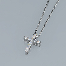 Кулон из серебра с выращенными бриллиантами