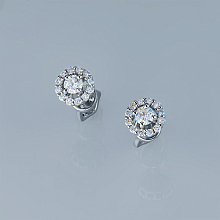 Silver stud earrings with grown diamonds