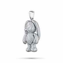 Silver pendant with grown diamonds